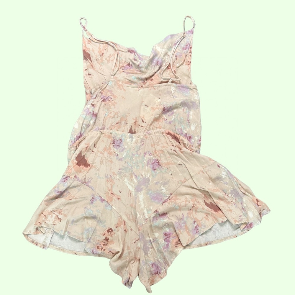 DNA Floral Romper - Picture 2 of 4